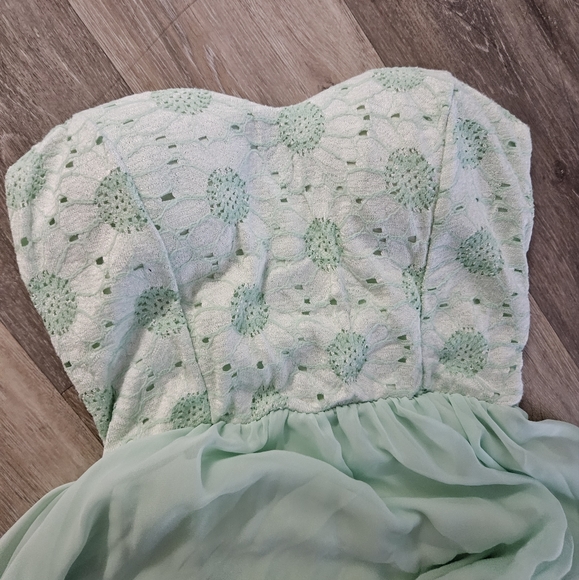 Strapless dress - Picture 1 of 8